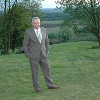 Gary Simons