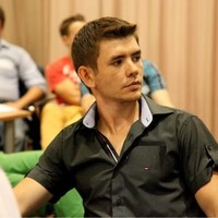 Максим Семибратов