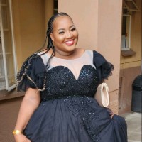 Tholinhlanhla Ndlovu