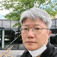 Kisung Lee