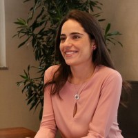 Caroline Azevedo Lico