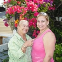 Mayte G