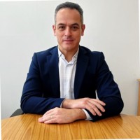 André  Luis Cardoso Cesar De Oliveira, CEA,CFP®.