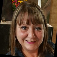 Lisbeth Hjemme