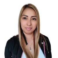Angie Salas