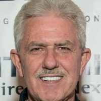 Mike Von Eper