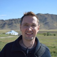 Dr. Christian Arnhardt