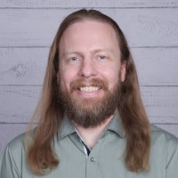 Ryan R.