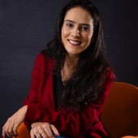 Natalia Pariz Vallin De Oliveira