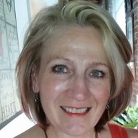Jennifer LaBrecque
