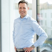 Dr. Kurt Aeberhard