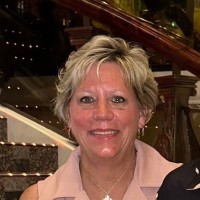 Suzanne Glowacki, Mba