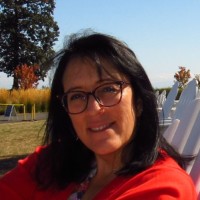 Linda Dunn