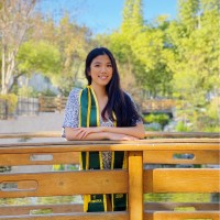 Winnie Ho