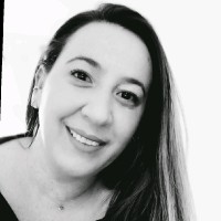 Sibelli Tanjoni de Souza