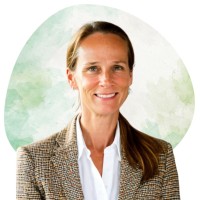 Julie Anne McLaren