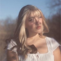 Aislinn Davis