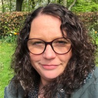 Jennifer Lowe