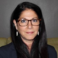 Lynette L Marotta