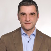 Vehpi Safak