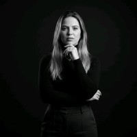 Paula Raine Pelepek Oliveira