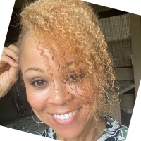 Lisa V.