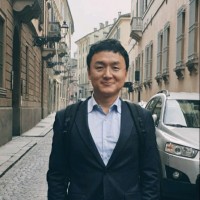 HYUN-JONG YOO