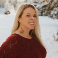 Crystal Moore, Mba