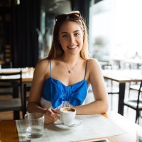 Mia Jones