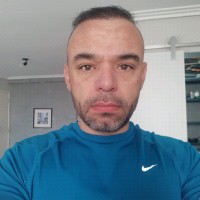 Evandro L.