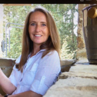 Claudia Broll