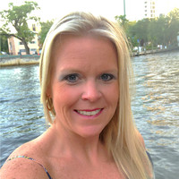 Dana D.