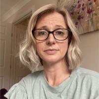 Alison Loose