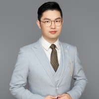Howard Wang
