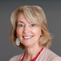 Suzanne Dudley