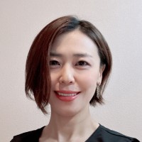 菅洞かおり