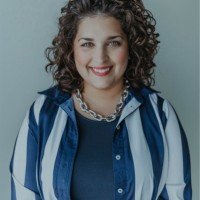 Daniela Vegas-Fox