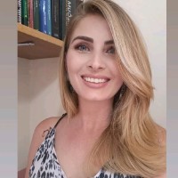 ANA PAULA DE ALMEIDA ESQUARCIO