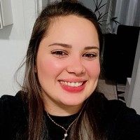 Larissa Oliveira