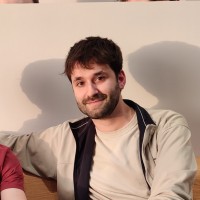 Royan Alipour Symakani