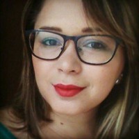 Poliana Macedo
