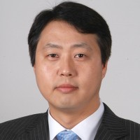 김성중