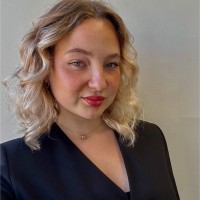 Laura Stolz