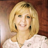 Lisa ( DeeDee) Jones