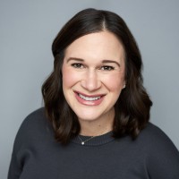 Leslie Lucas