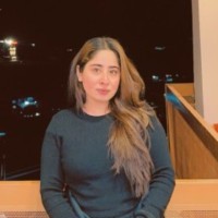 Ayesha M.