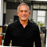 Mike Santos