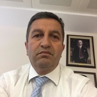 Şeref Sarı