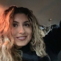 Alina Reyes