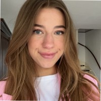 Vera Van Dam